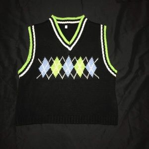 Girls (Juniors) V-neck Sweater Vest Excellent Condition